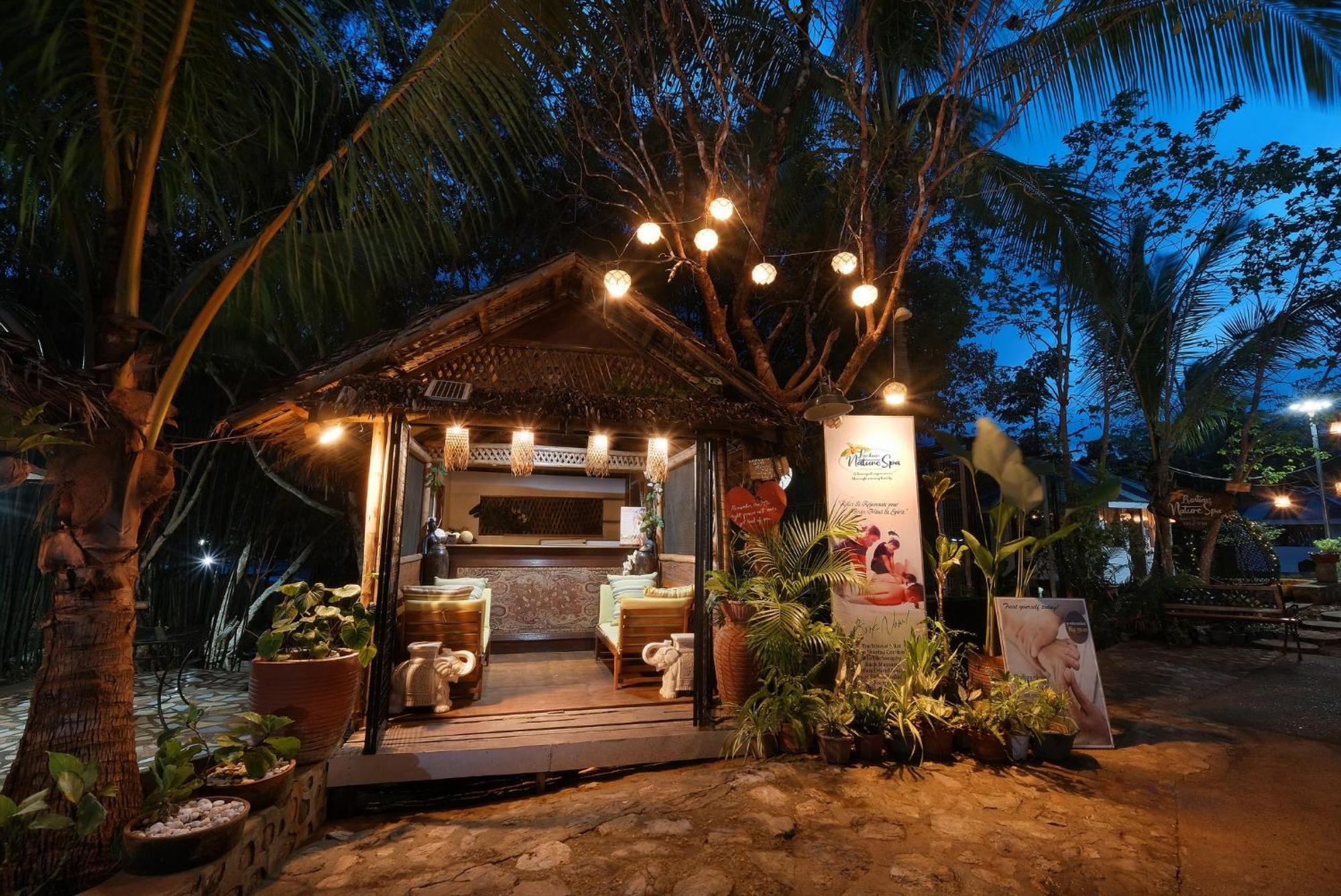 Villa Khadine Grand Vista Resort Coron Exterior foto