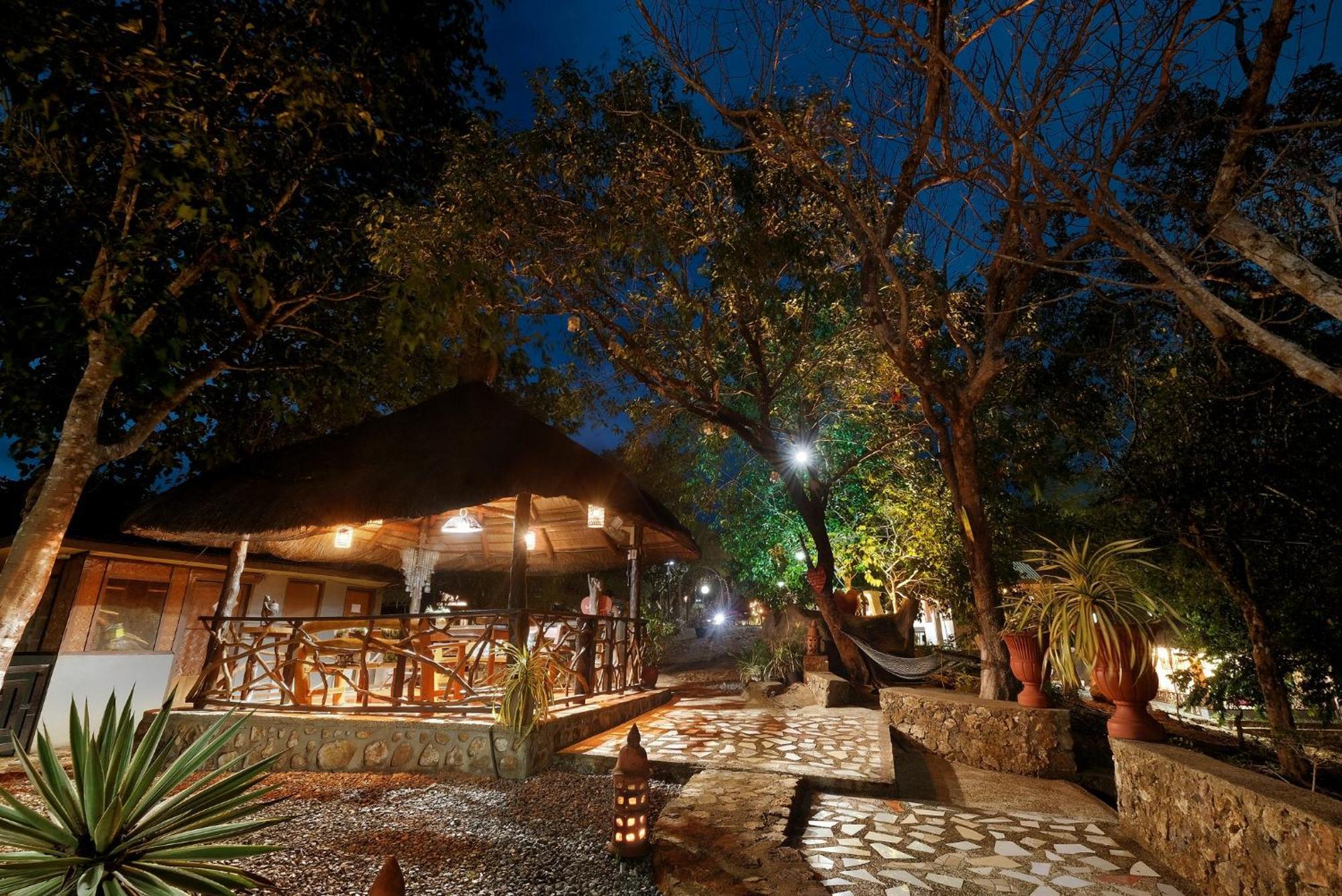 Villa Khadine Grand Vista Resort Coron Exterior foto