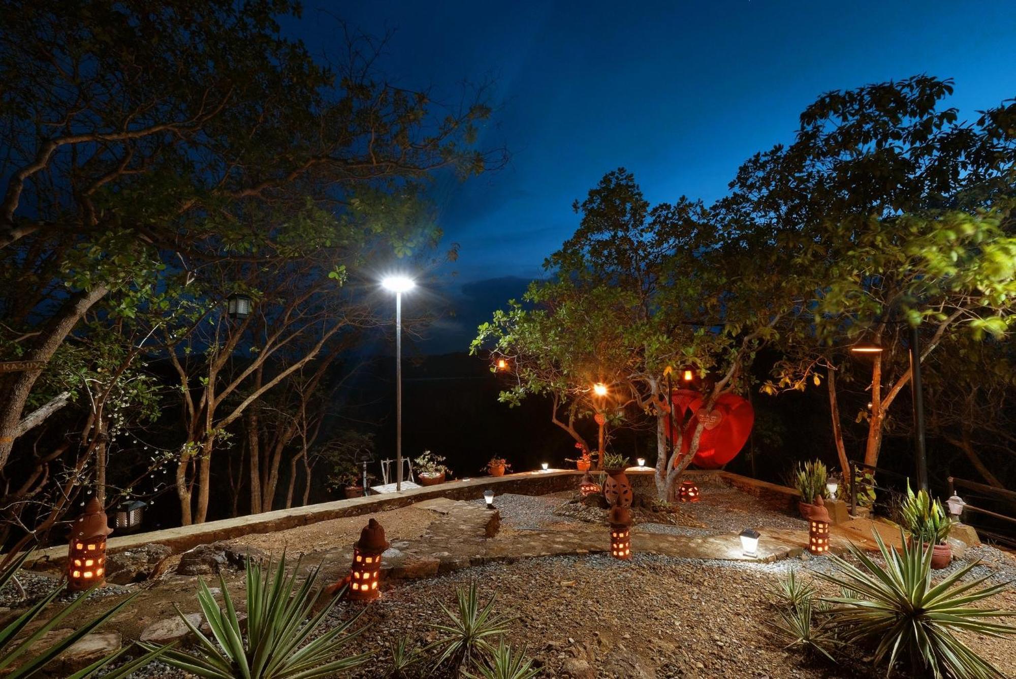 Villa Khadine Grand Vista Resort Coron Exterior foto